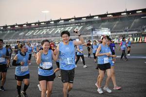 BIB: 5136, 516
                            <button type="button" onclick="openModal(10465078)" class="btn btn-primary btn-sm float-right btn-popup" data-toggle="modal" data-target=".modal-high-quality">
                        <i class="fas fa-shopping-cart"></i> Add to Cart
                    </button>
                                            <button type="button" onclick="isThisMe(10465078, true)" class="btn btn-success btn-sm float-right btn-popup btn-isme hidden" data-toggle="tooltip" data-placement="bottom" title="นี่คือรูปของคุณใช่ไหม คลิกที่นี่เพื่อเอาเข้าอัลบั้ม">
                        <i class="fas fa-plus"></i> Add to album
                    </button>
                    <button type="button" onclick="isThisMe(10465078, false)" class="btn btn-warning btn-sm float-right btn-popup btn-isnotme hidden">
                        <i class="fas fa-ban"></i> Remove from album
                    </button>